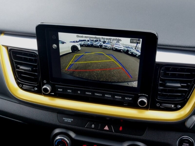 Used Kia Stonic 2023 for sale - 77702346: Photo 11