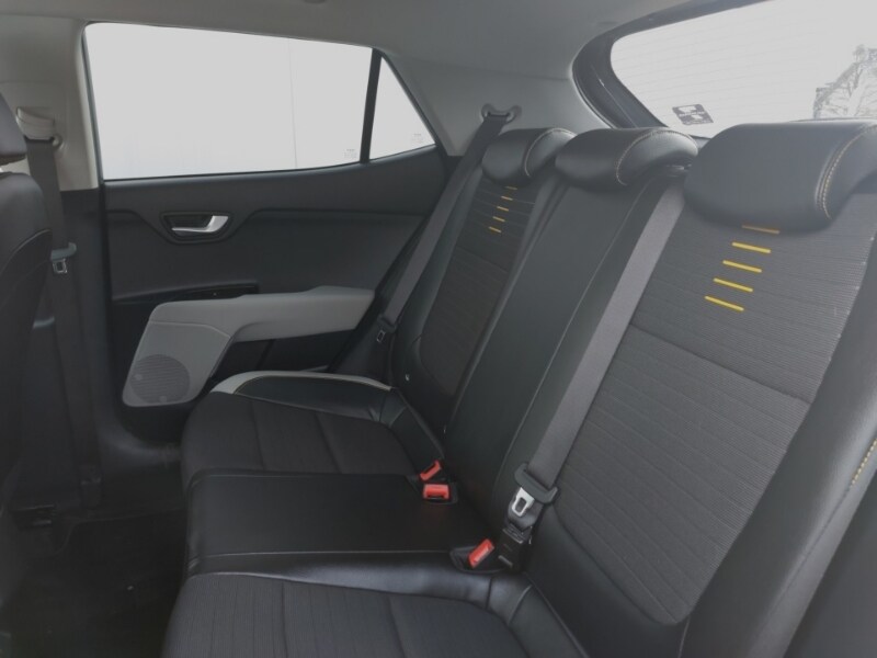 Used Kia Stonic 2023 for sale - 77702346: Photo 6