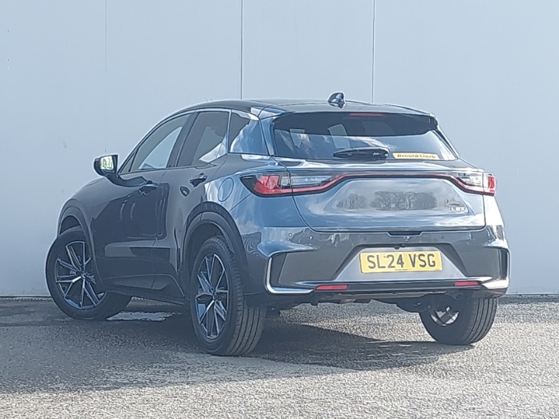 Used Lexus LBX 2024 for sale - 77947464: Photo 3