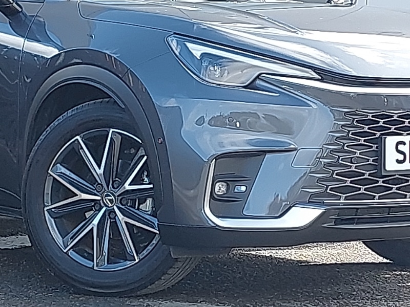 Used Lexus LBX 2024 for sale - 77947464: Photo 9