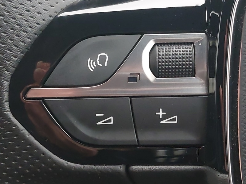 Used Peugeot 5008 2022 for sale - 77035023: Photo 12