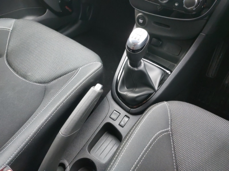 Used Renault Clio 2018 for sale - 77197752: Photo 14