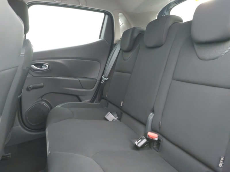 Used Renault Clio 2018 for sale - 77197752: Photo 6