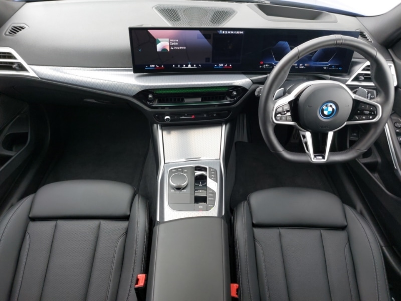 Used BMW 3 Series 2025 for sale - 78033196: Photo 2