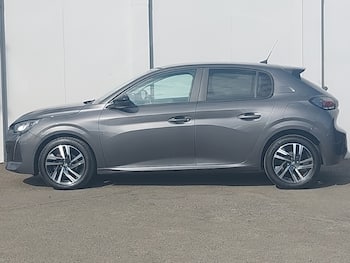 Used Peugeot 208 2023 for sale - 79662436: Photo