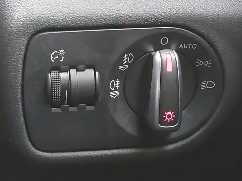 Used Audi A1 2015 for sale - 76613875: Photo 17