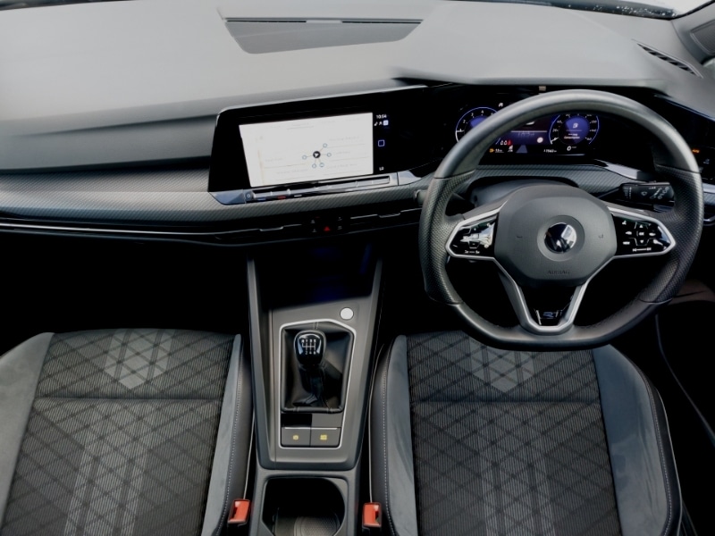 Used Volkswagen Golf 2021 for sale - 76052351: Photo 2