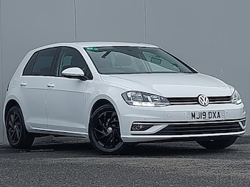 Used Volkswagen Golf 2019 for sale - 76450904: Photo