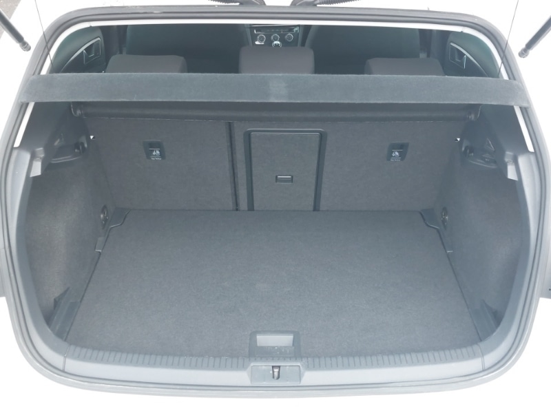 Used Volkswagen Golf 2019 for sale - 76450904: Photo 8