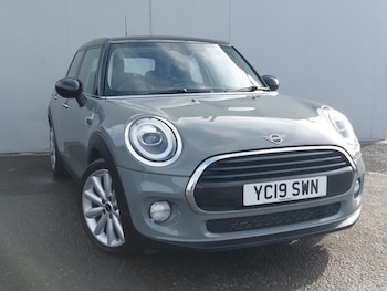 2019 - 1.5 Cooper Classic II 5dr Auto