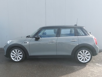 Used MINI Hatch 2019 for sale - 77644256: Photo