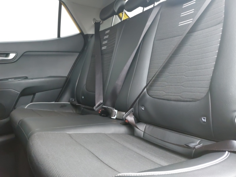 Used Kia Stonic 2023 for sale - 77324812: Photo 6