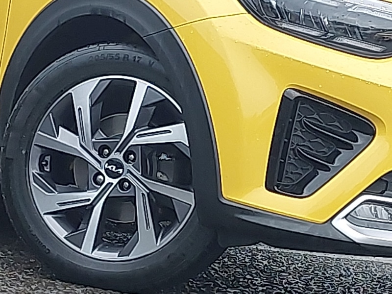 Used Kia Stonic 2023 for sale - 77324812: Photo 9