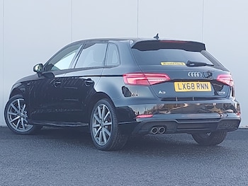 Used Audi A3 2018 for sale - 76420876: Photo