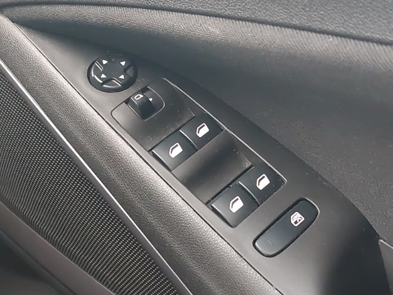 Used Vauxhall Crossland X 2019 for sale - 76983541: Photo 16