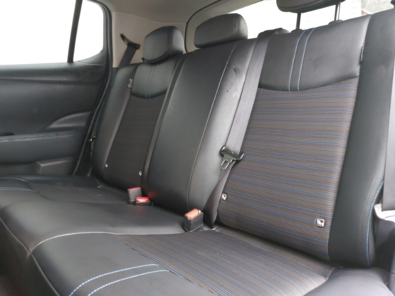 Used Nissan Leaf 2023 for sale - 76880105: Photo 6