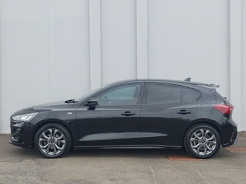 Used Ford Focus 2023 for sale - 77656777: Photo 4