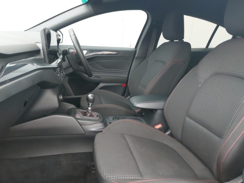 Used Ford Focus 2023 for sale - 77656777: Photo 5