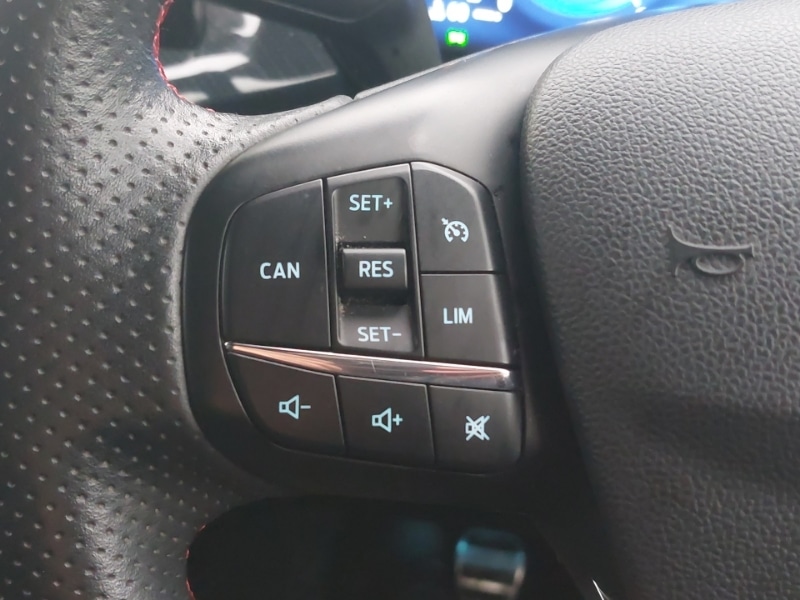 Used Ford Focus 2022 for sale - 77476010: Photo 15