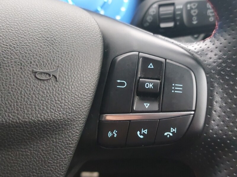 Used Ford Focus 2022 for sale - 77476010: Photo 16