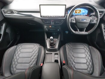 Used Ford Focus 2022 for sale - 77476010: Photo