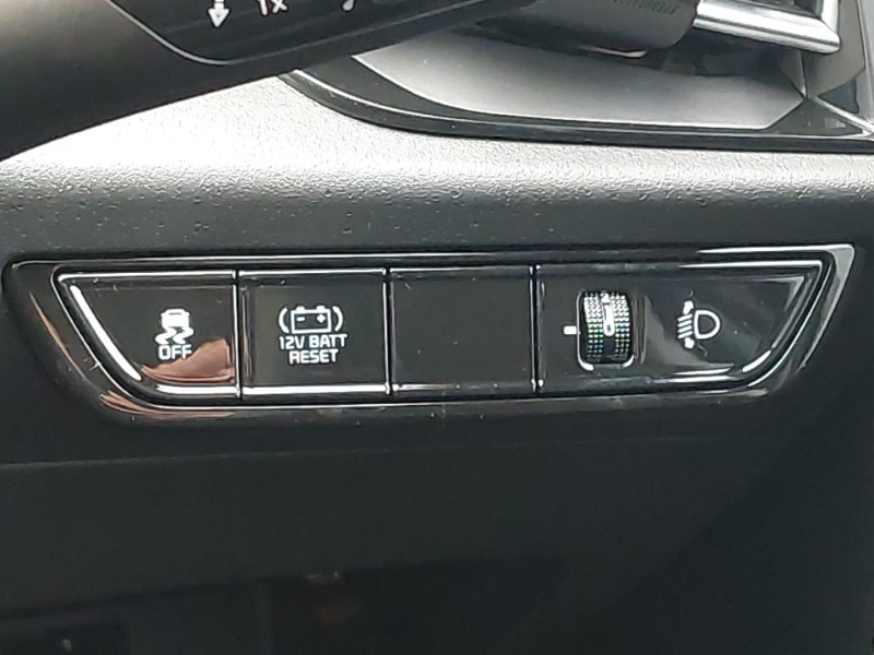 Used Kia Niro 2025 for sale - 77020709: Photo 18