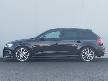 Used Audi A3 2018 for sale - 76564216: Photo