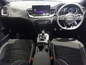 Used Kia XCeed 2025 for sale - 76708131: Photo