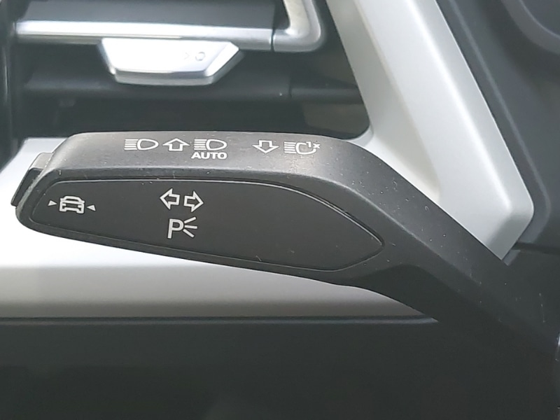 Used Audi Q4 e-tron 2023 for sale - 76763576: Photo 12