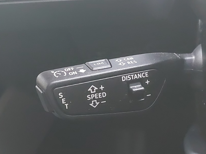 Used Audi Q4 e-tron 2023 for sale - 76763576: Photo 14