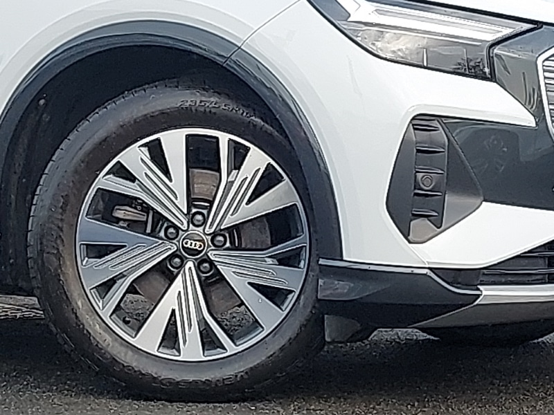 Used Audi Q4 e-tron 2023 for sale - 76763576: Photo 9