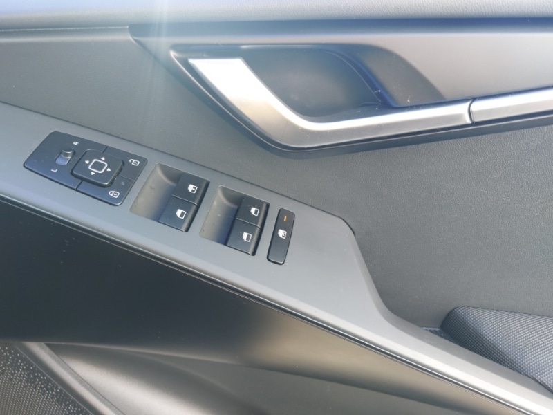 Used Kia Niro 2025 for sale - 78187352: Photo 15