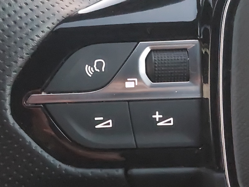 Used Peugeot 5008 2022 for sale - 76785730: Photo 16