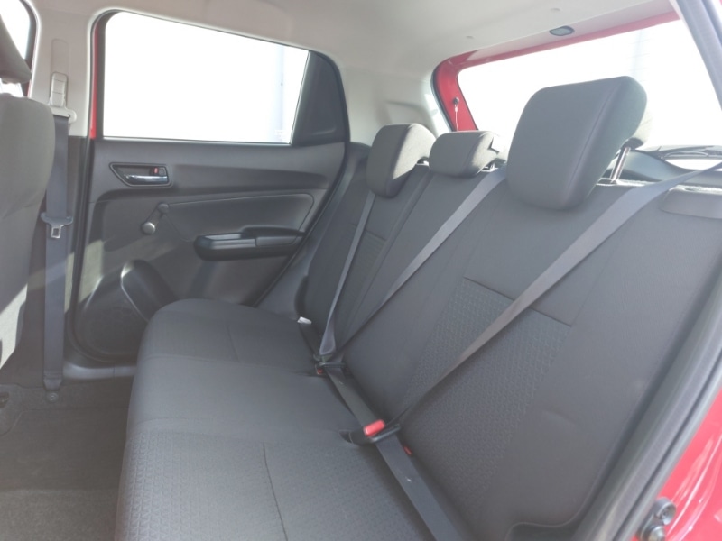 Used Suzuki Swift 2021 for sale - 77964351: Photo 6