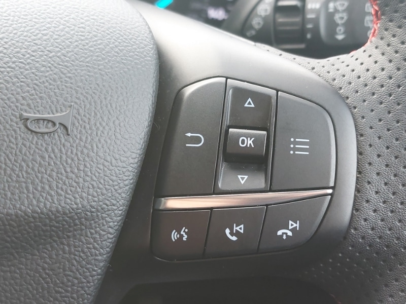 Used Ford Focus 2022 for sale - 77690071: Photo 16