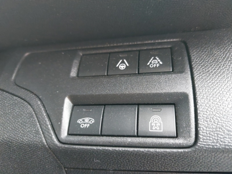 Used Peugeot 3008 2023 for sale - 78079764: Photo 14