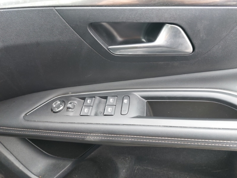 Used Peugeot 3008 2023 for sale - 78079764: Photo 15