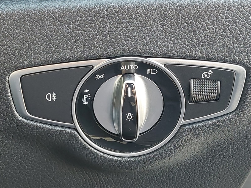 Used Mercedes-Benz E Class 2020 for sale - 77414309: Photo 19