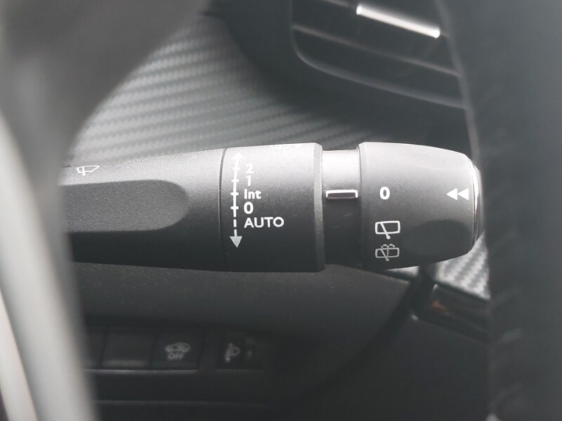 Used Peugeot 2008 2023 for sale - 77708015: Photo 19