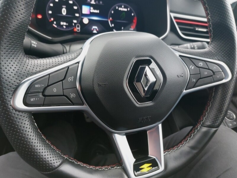 Used Renault Clio 2023 for sale - 76478340: Photo 16