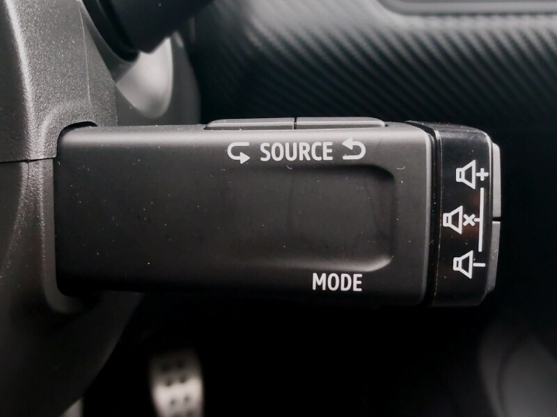 Used Renault Clio 2023 for sale - 76478340: Photo 18