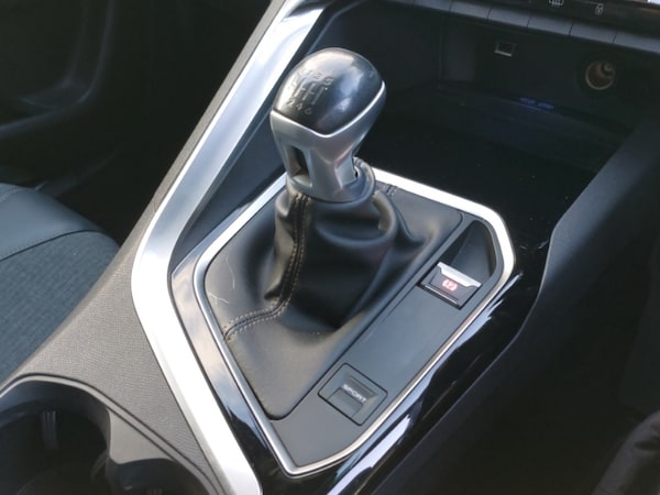 Used Peugeot 3008 2019 for sale - 76233812: Photo 17