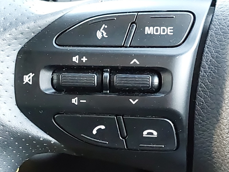 Used Kia Stonic 2023 for sale - 77173655: Photo 12