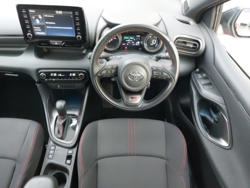 Used Toyota Yaris 2023 for sale - 76860456: Photo 7