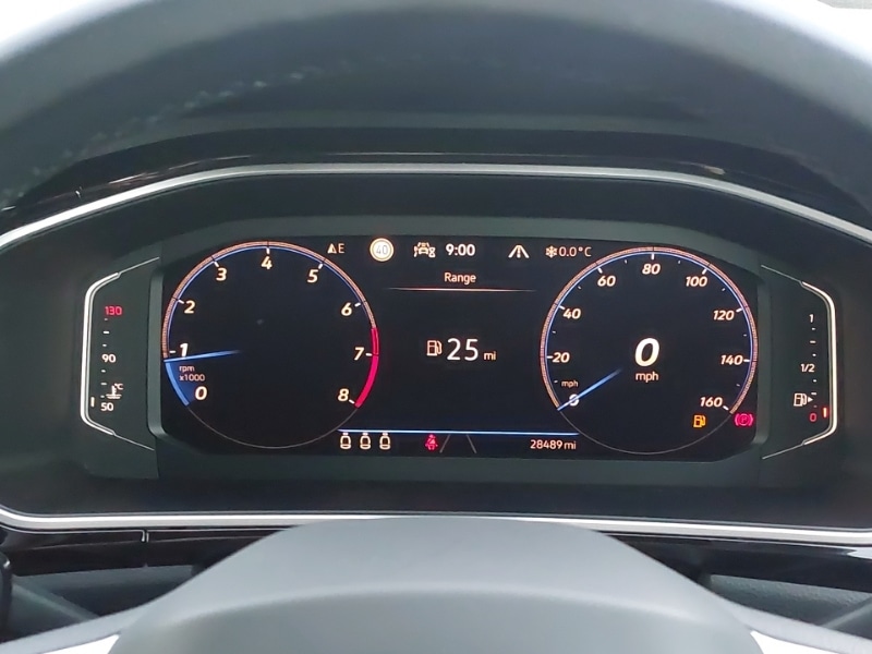 Used Volkswagen T-Roc 2023 for sale - 77085679: Photo 14