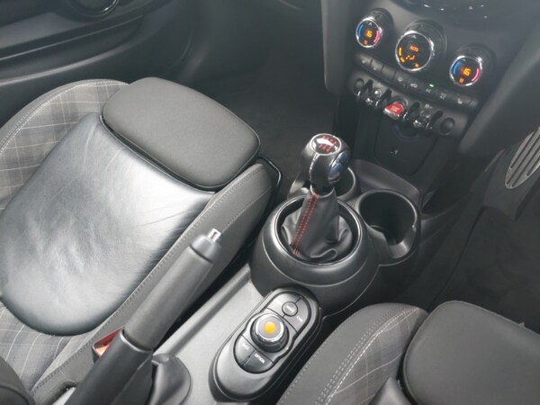 Used MINI Hatch 2018 for sale - 76269094: Photo 19