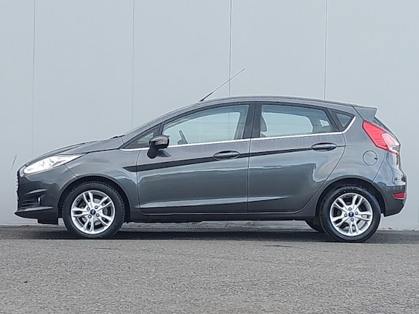 Used Ford Fiesta 2017 for sale - 76244229: Photo 4