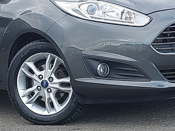 Used Ford Fiesta 2017 for sale - 76244229: Photo 9