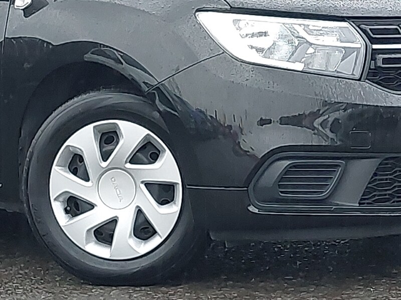 Used Dacia Sandero 2018 for sale - 76543621: Photo 9