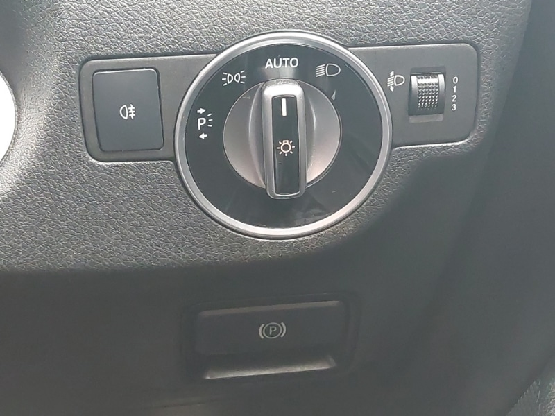 Used Mercedes-Benz A-Class 2017 for sale - 77922565: Photo 19